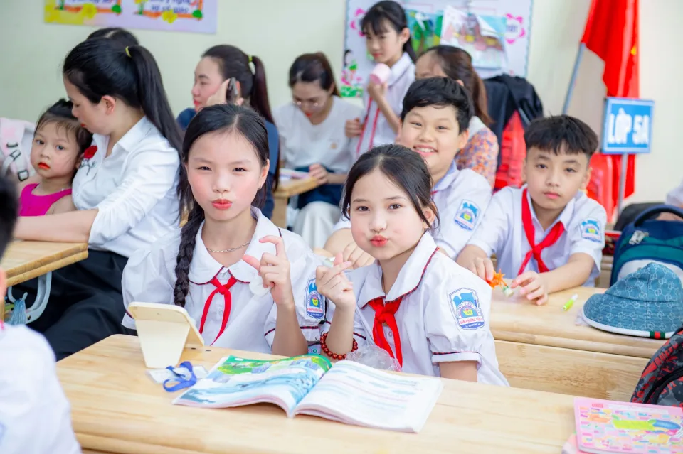 Các khoá học tại Dạy Ngoại Ngữ Mastery English