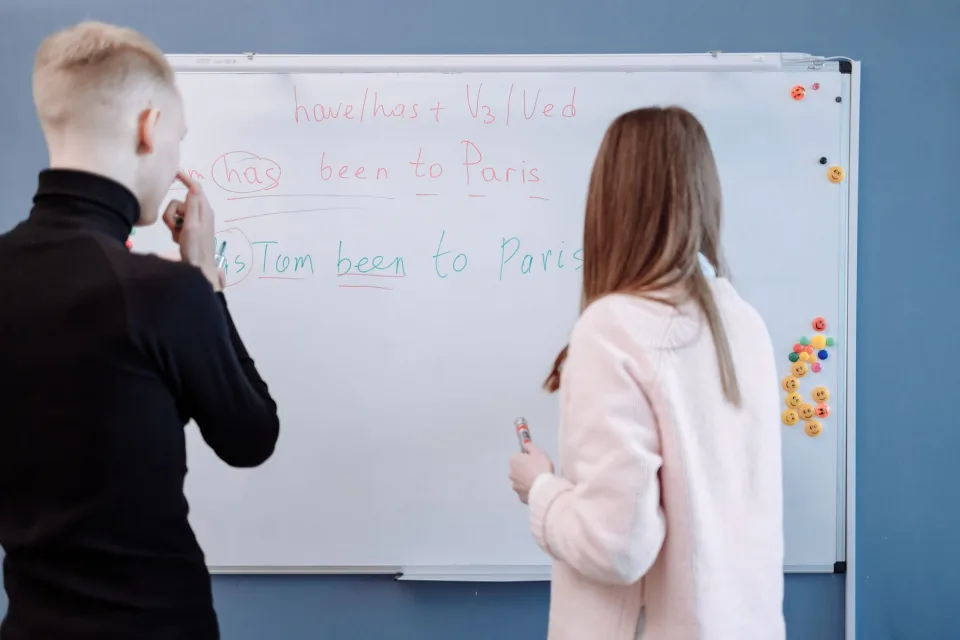 Các khoá học tại Dạy Ngoại Ngữ Mastery English