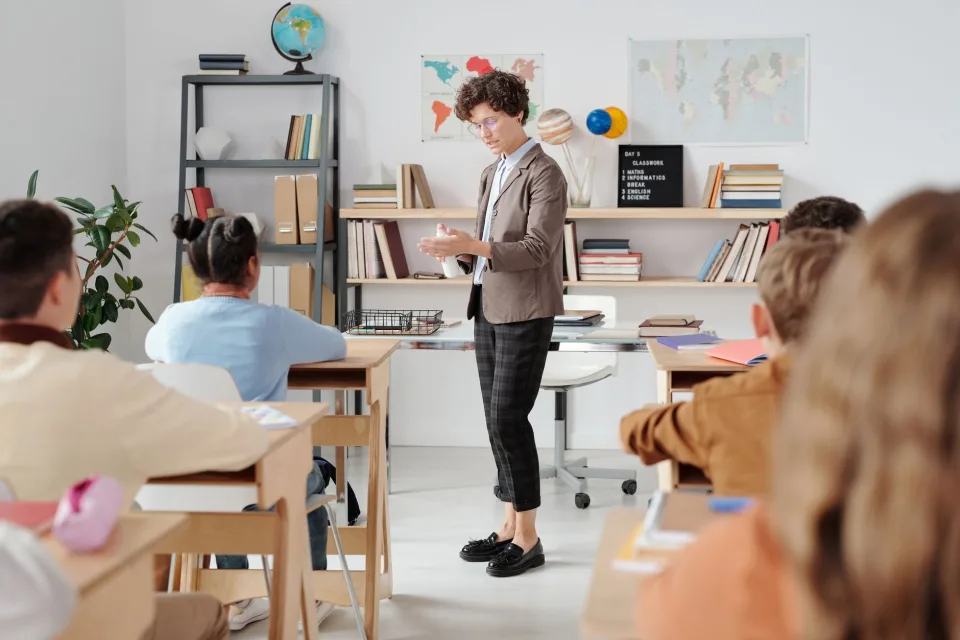Sinh viên học tiếng Anh tại Dạy Ngoại Ngữ Mastery English